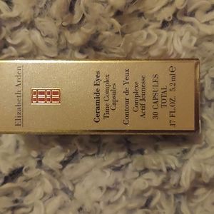 Elizabeth Arden ceramide eyes capsules